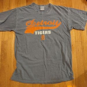 3 for $23 tops!! Genuine Merchandise Detroit Tigers Tee, Men's XL